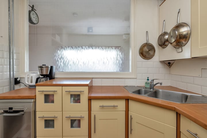 Foto 8 van Dokter van Stratenweg 131