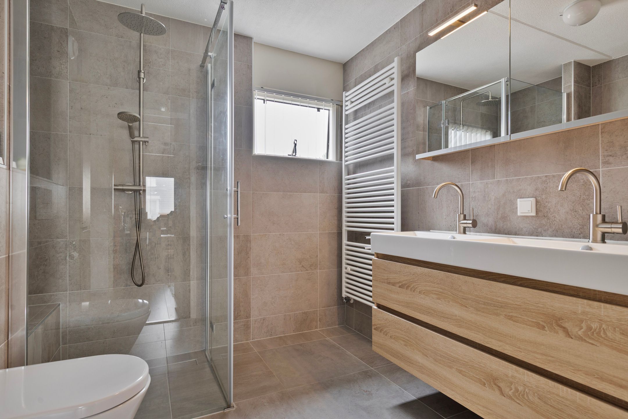 Foto 15 van Truffautstraat 11