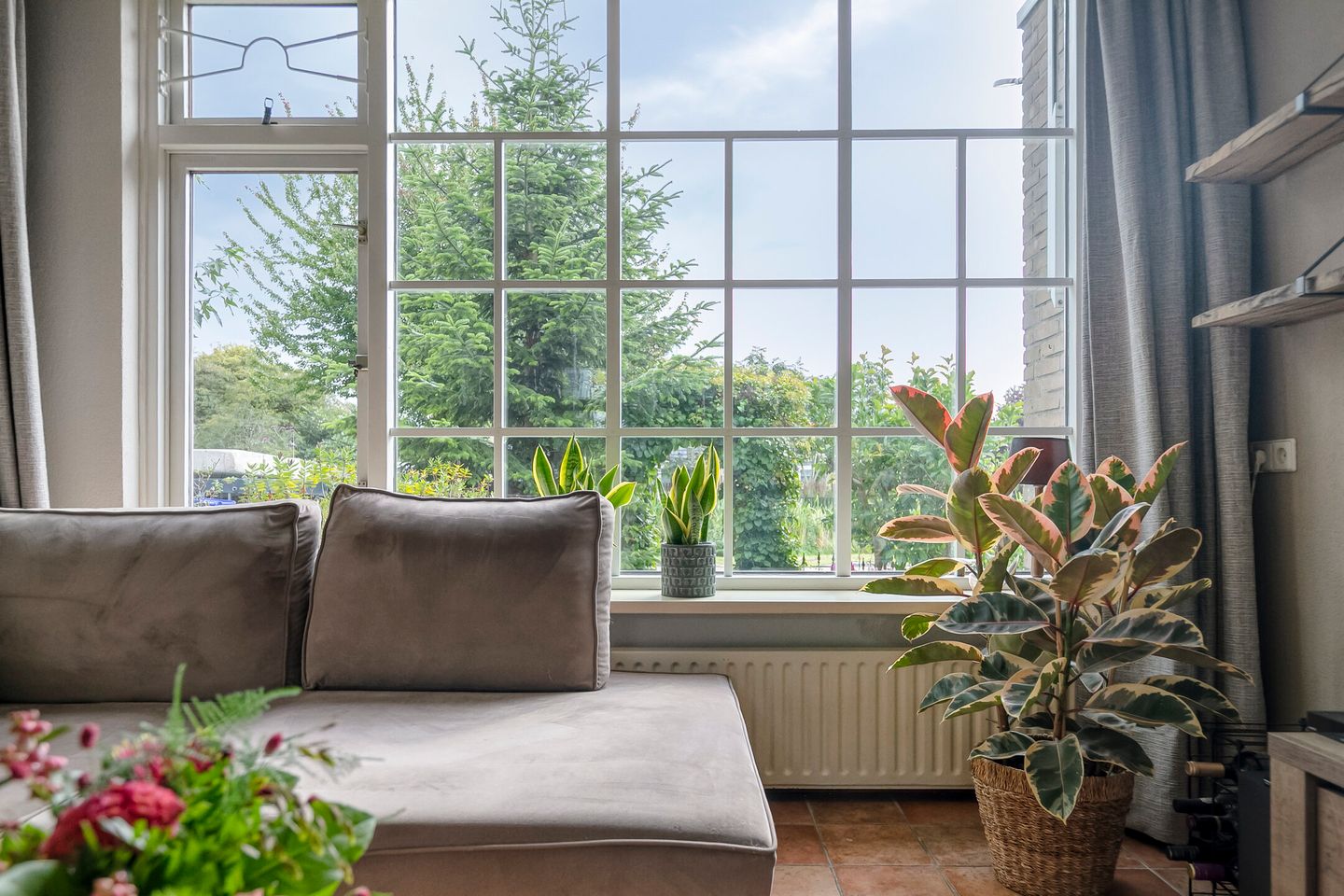 Foto 5 van Jac. P. Thijssesingel 56