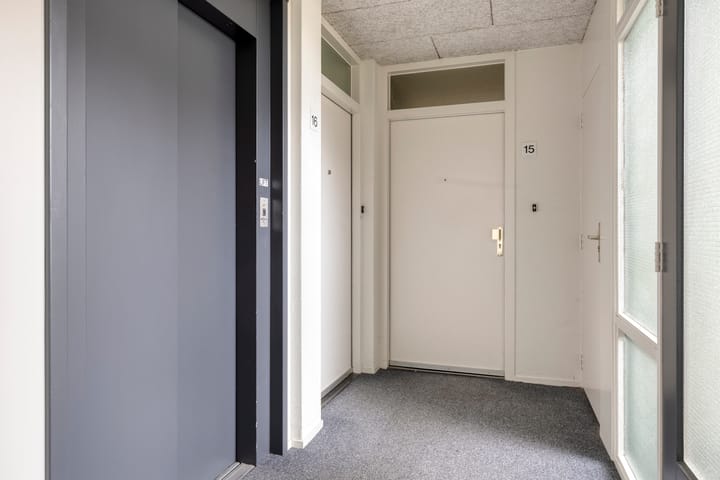 Foto 14 van R.J. Nieuwoldstraat 26