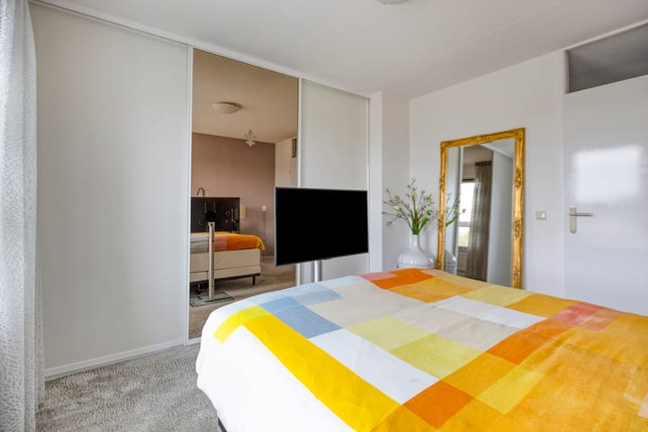 Foto 33 van R.J. Nieuwoldstraat 26