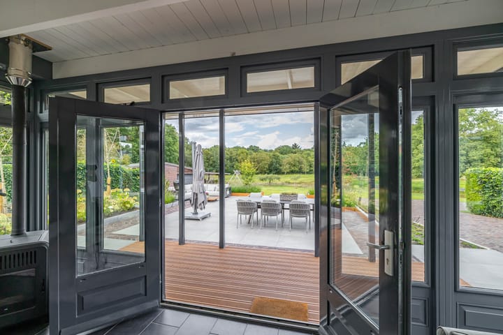 Foto 21 van Hoofdweg 11