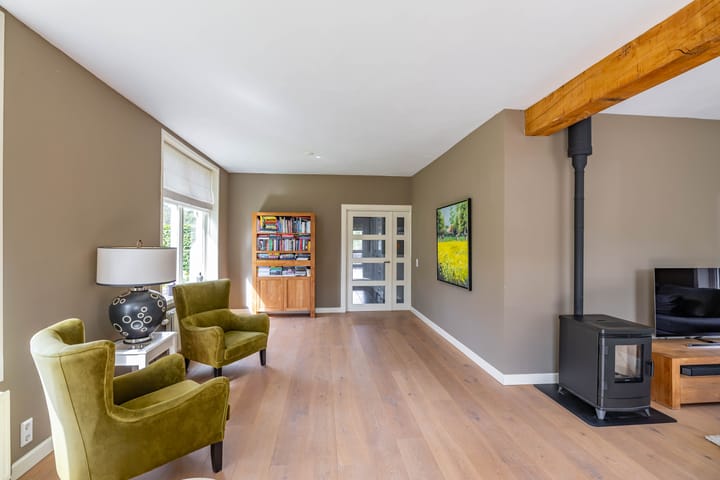 Foto 28 van Hoofdweg 11