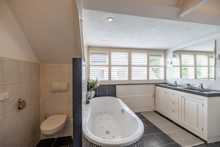 Foto 39 van Hoofdweg 11