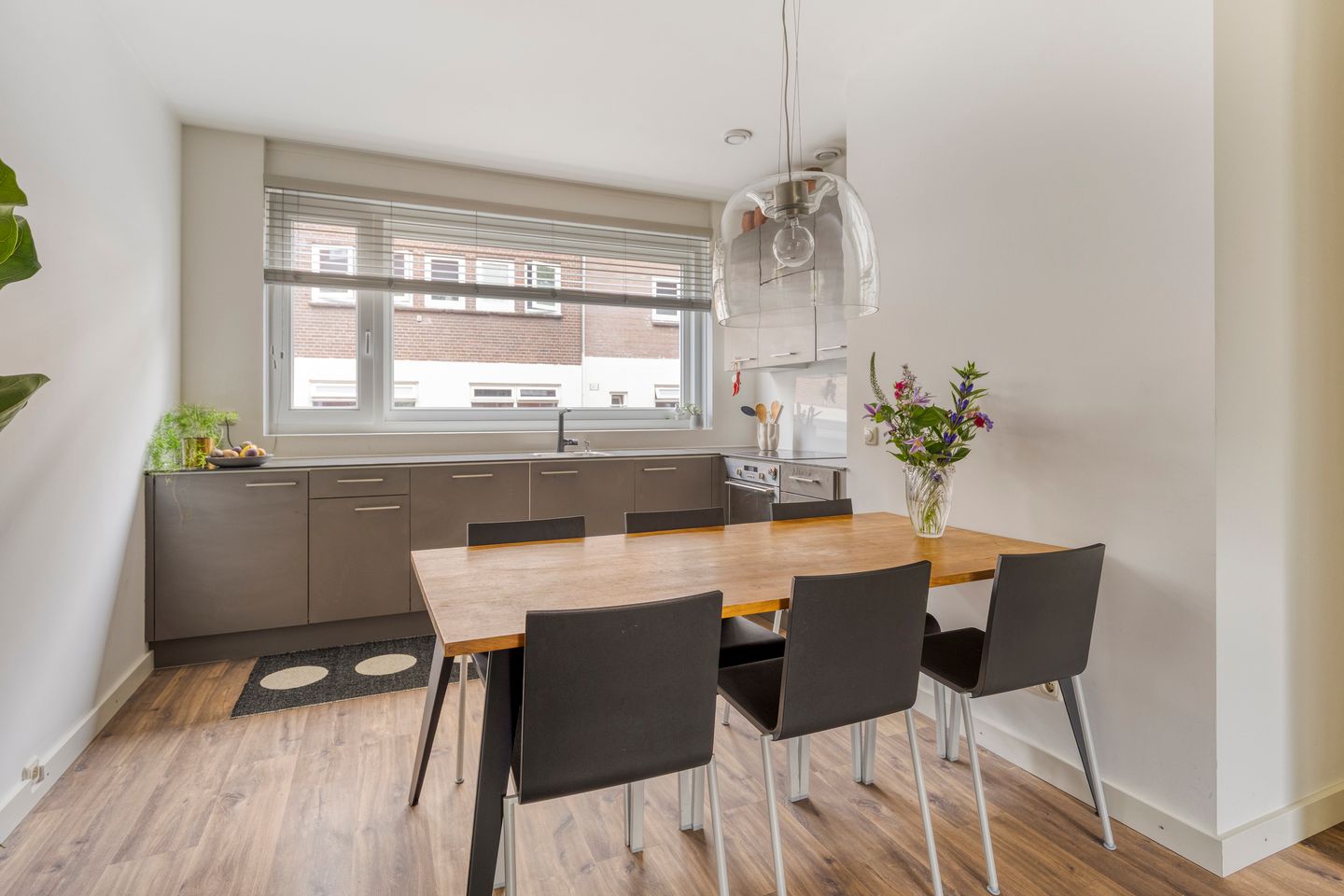 Foto 5 van Willem Hubertstraat 2