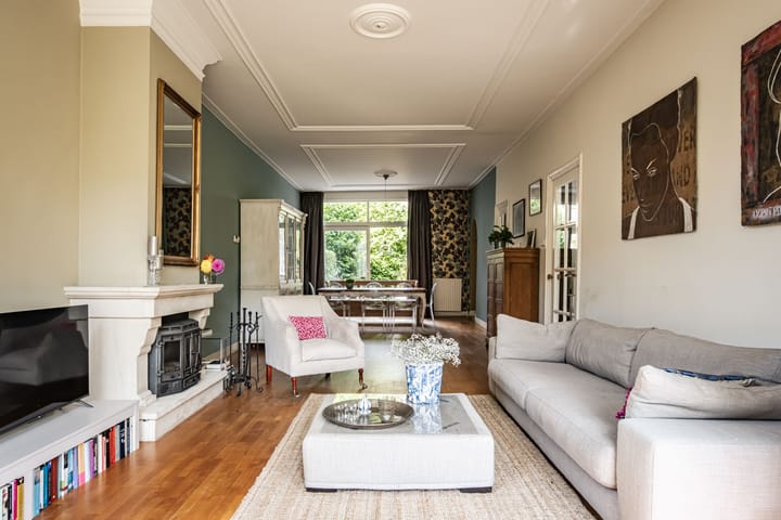 Photo 17 of Zuider Stationsweg 11