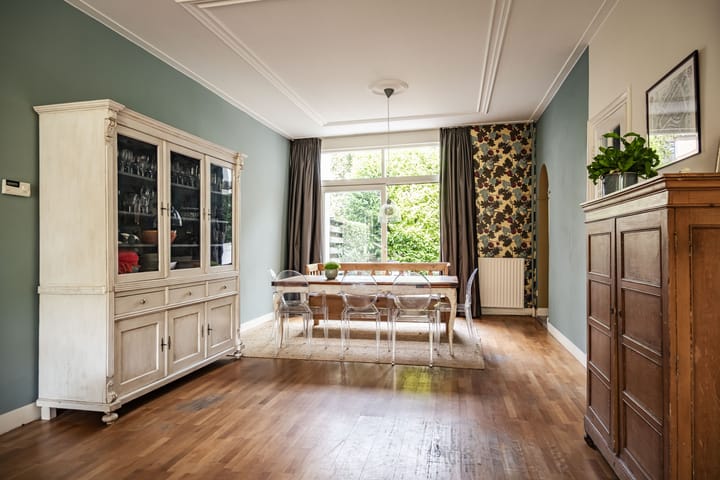 Photo 19 of Zuider Stationsweg 11