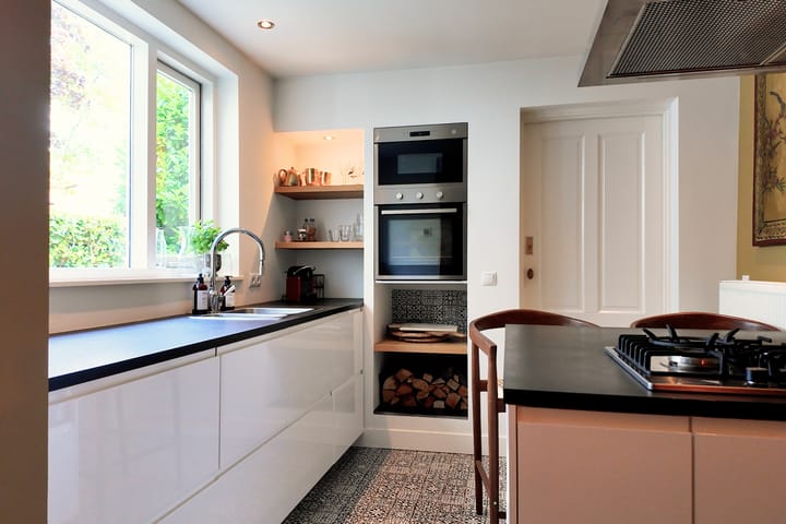 Photo 20 of Zuider Stationsweg 11