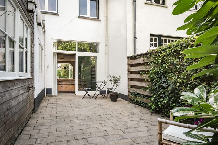 Photo 23 of Zuider Stationsweg 11