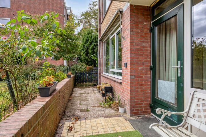 Foto 3 van Albardastraat 156