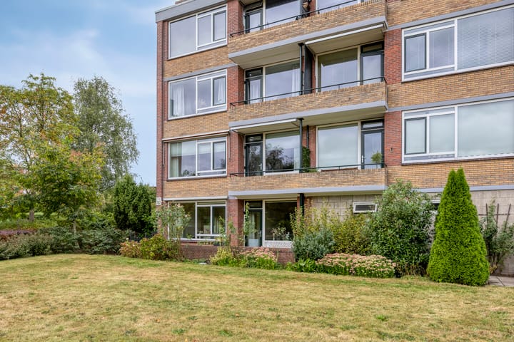 Foto 5 van Albardastraat 156