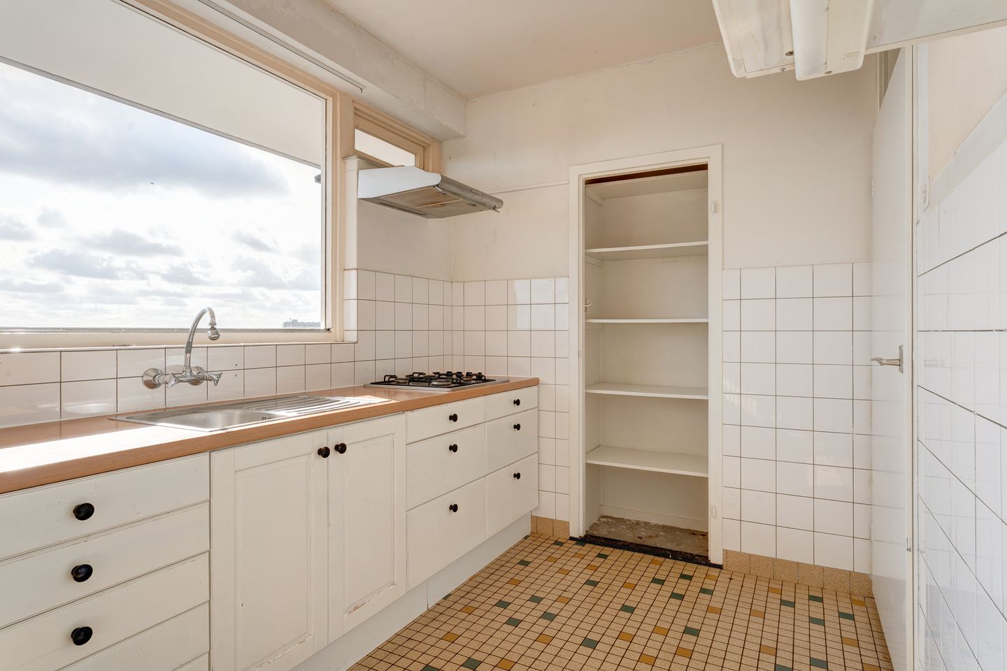 Photo 14 of Hobokenstraat 279