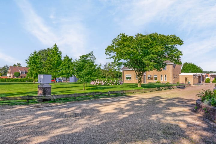 Foto 5 van Parallelweg 15