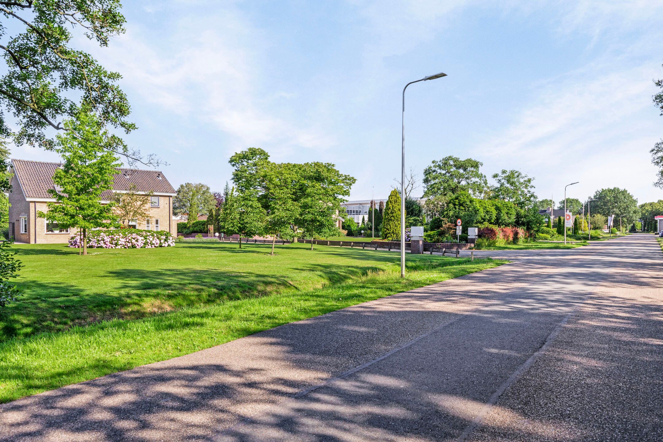 Photo 6 of Parallelweg 15