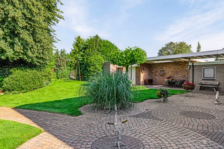 Foto 45 van Parallelweg 15