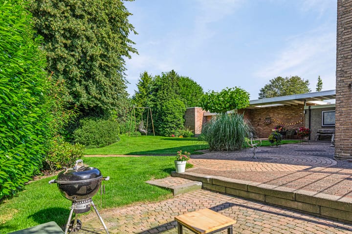 Foto 46 van Parallelweg 15