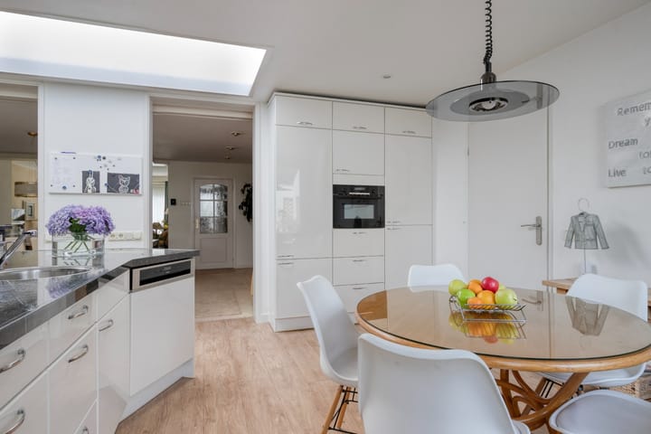 Foto 14 van Loostreeplaan 24