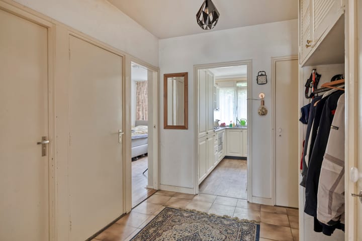 Foto 6 van Albardastraat 142