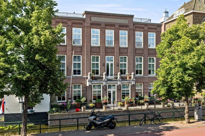 Photo 1 of Frederikstraat 19-C