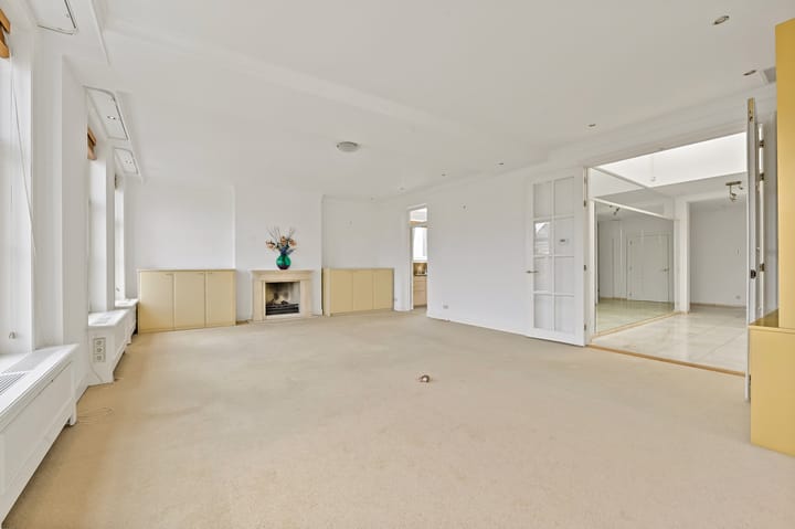 Photo 12 of Frederikstraat 19-C