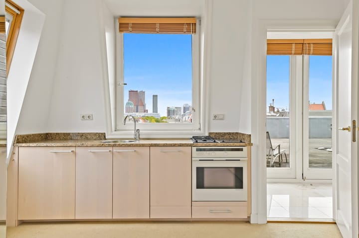 Photo 41 of Frederikstraat 19-C