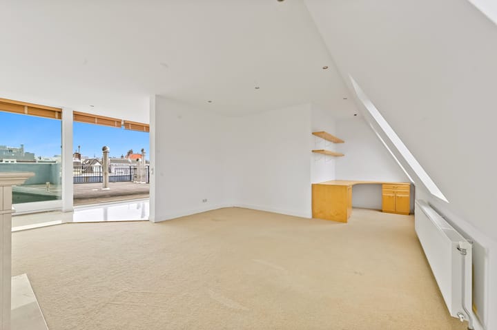 Photo 42 of Frederikstraat 19-C