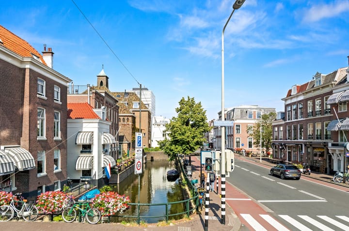 Photo 56 of Frederikstraat 19-C