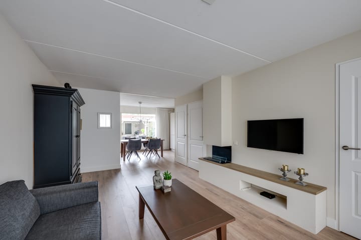 Foto 11 van Rhoonstraat 8