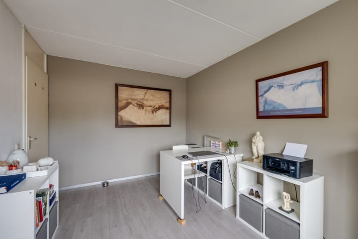 Foto 25 van Rhoonstraat 8