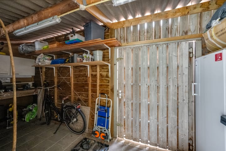 Foto 44 van Rhoonstraat 8