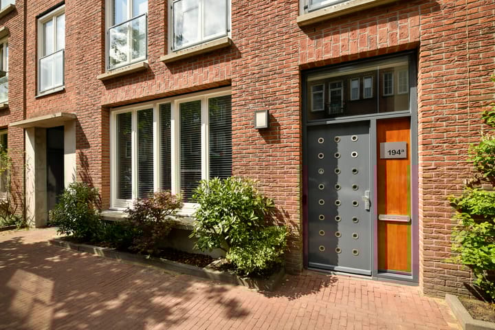 Foto 2 van Van Beuningenstraat 194-A