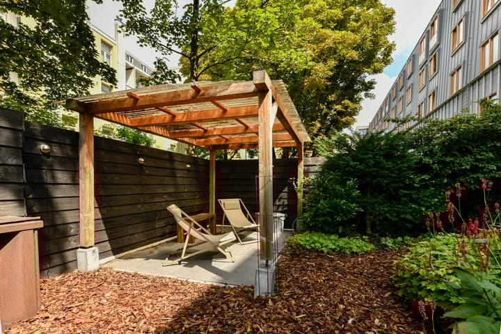 Foto 12 van Van Beuningenstraat 194-A