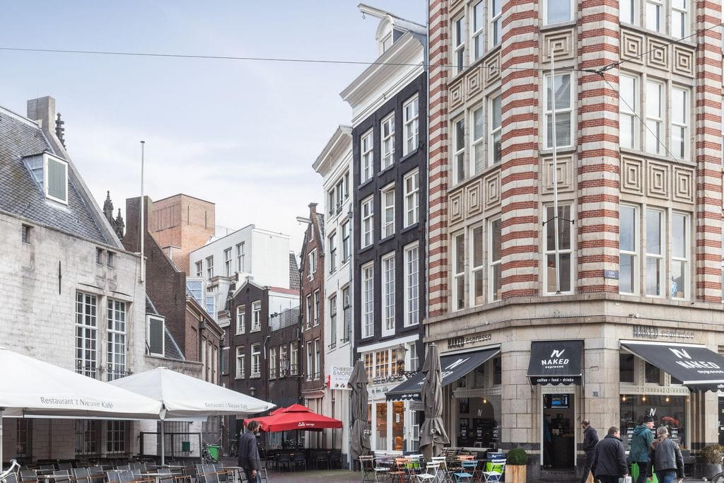 Photo 1 of Eggertstraat 19-B