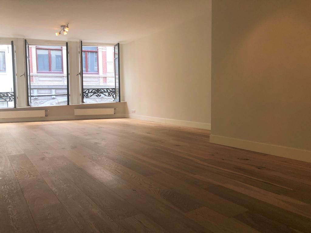 Photo 2 of Eggertstraat 19-B