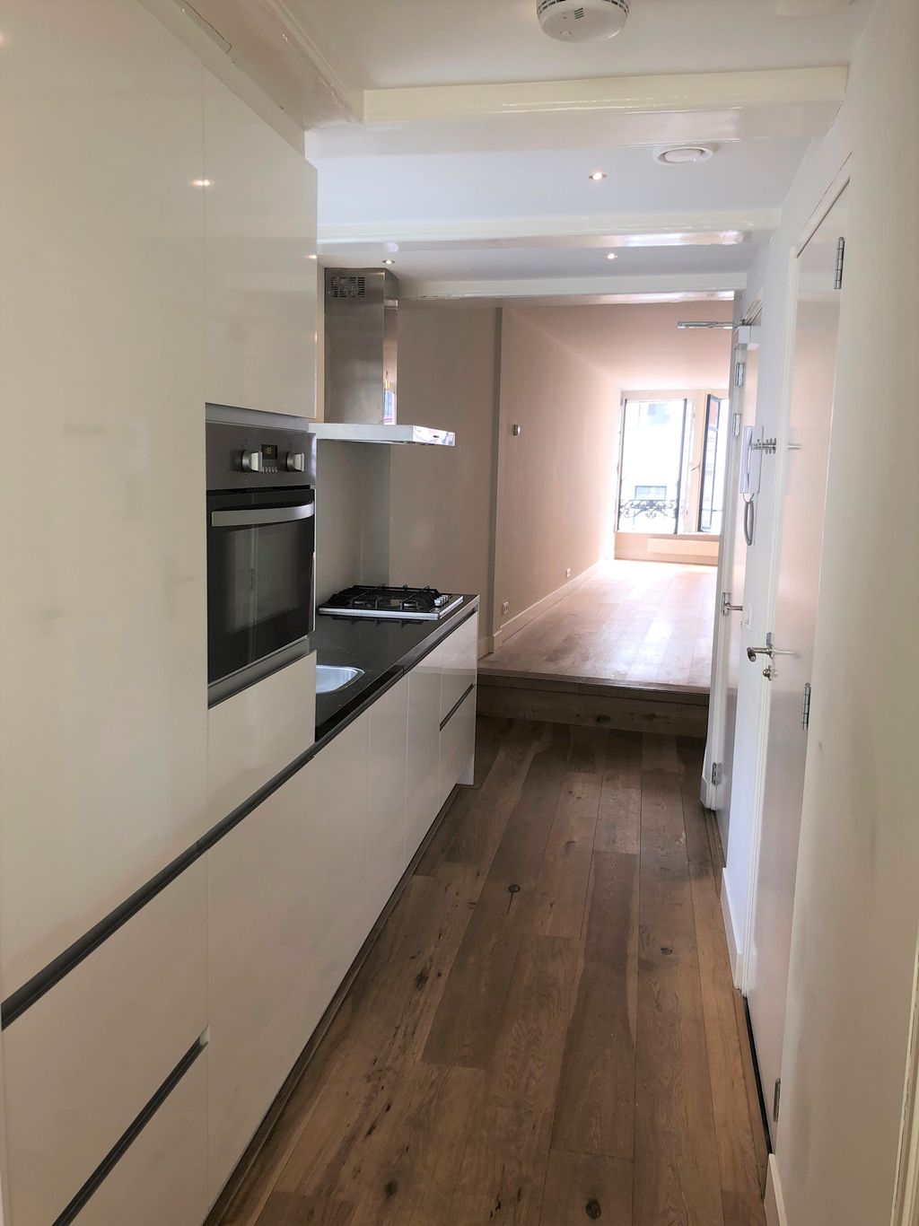 Photo 6 of Eggertstraat 19-B