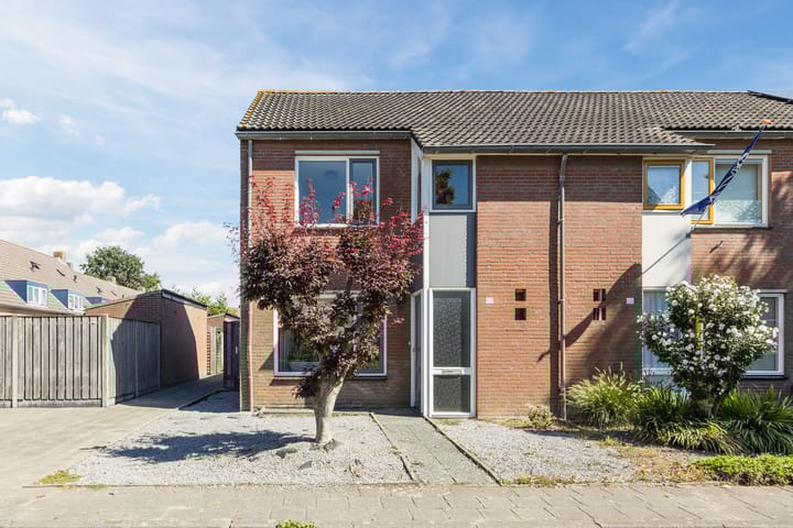 Photo 1 of Burgemeester Kievitslaan 56