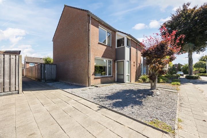 Photo 45 of Burgemeester Kievitslaan 56