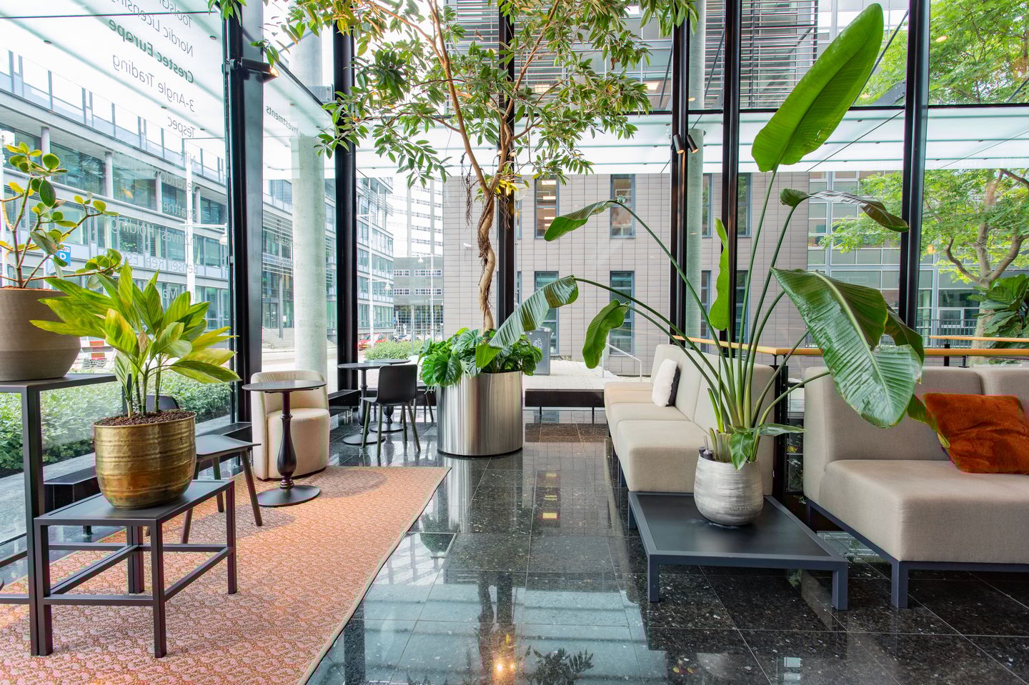 Bekijk foto 3 van Teleportboulevard 110