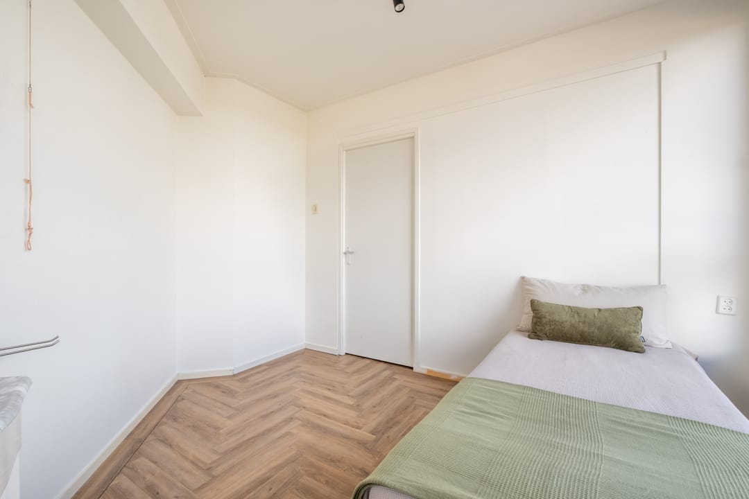 Photo 31 of Europaplein 19-5