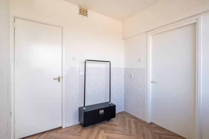 Photo 33 of Europaplein 19-5