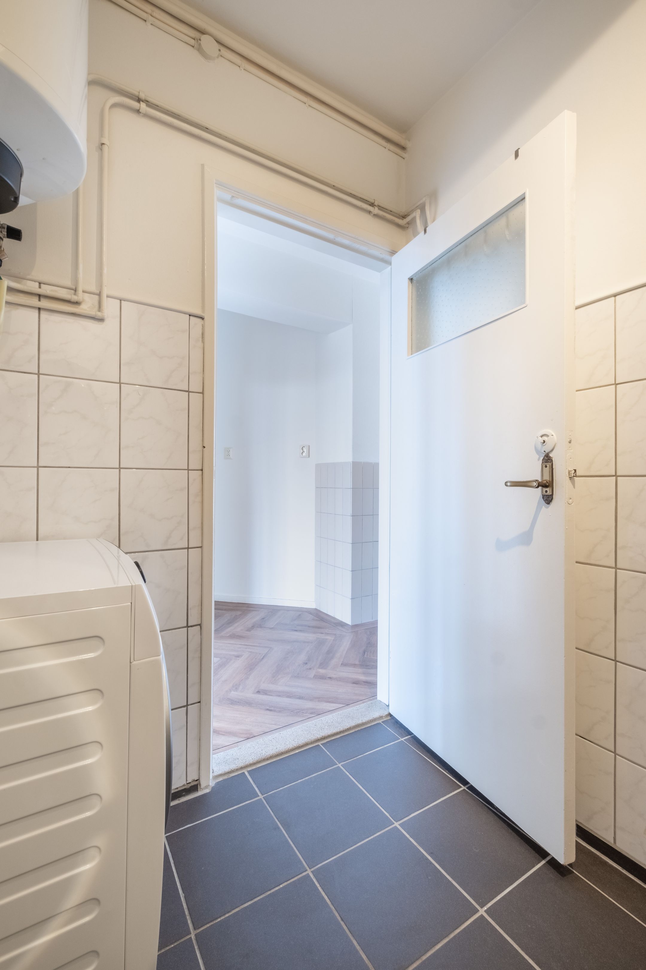 Photo 36 of Europaplein 19-5