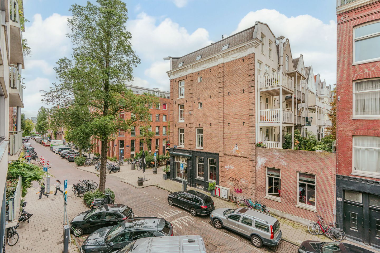 Photo 14 of Hemonystraat 32-E