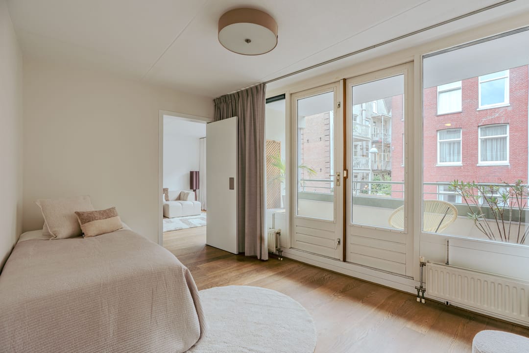 Photo 17 of Hemonystraat 32-E