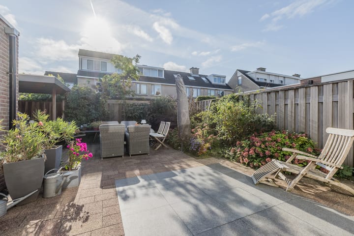 Foto 21 van Horstlaan 16