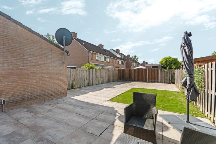 Photo 21 of De Leigraaf 6