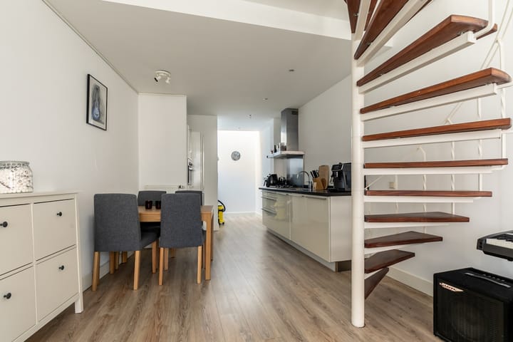 Photo 9 of Zijlstraat 67-A