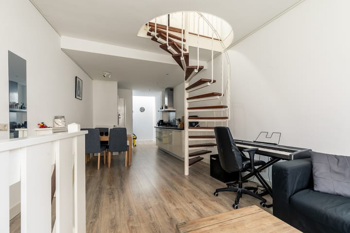 Photo 10 of Zijlstraat 67-A