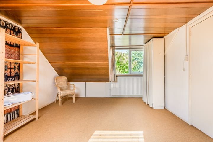 Photo 40 of Bizetstraat 4