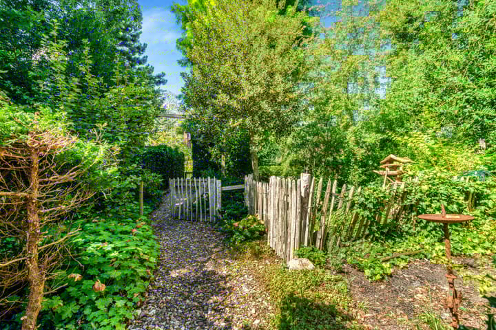 Photo 47 of Bizetstraat 4