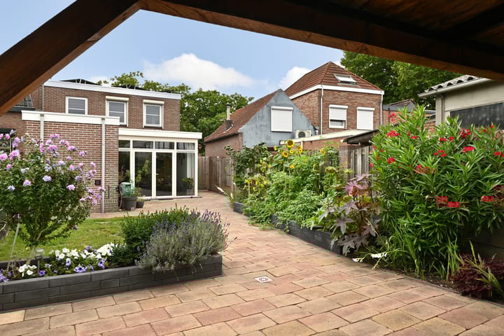 Foto 25 van Molenweg 9